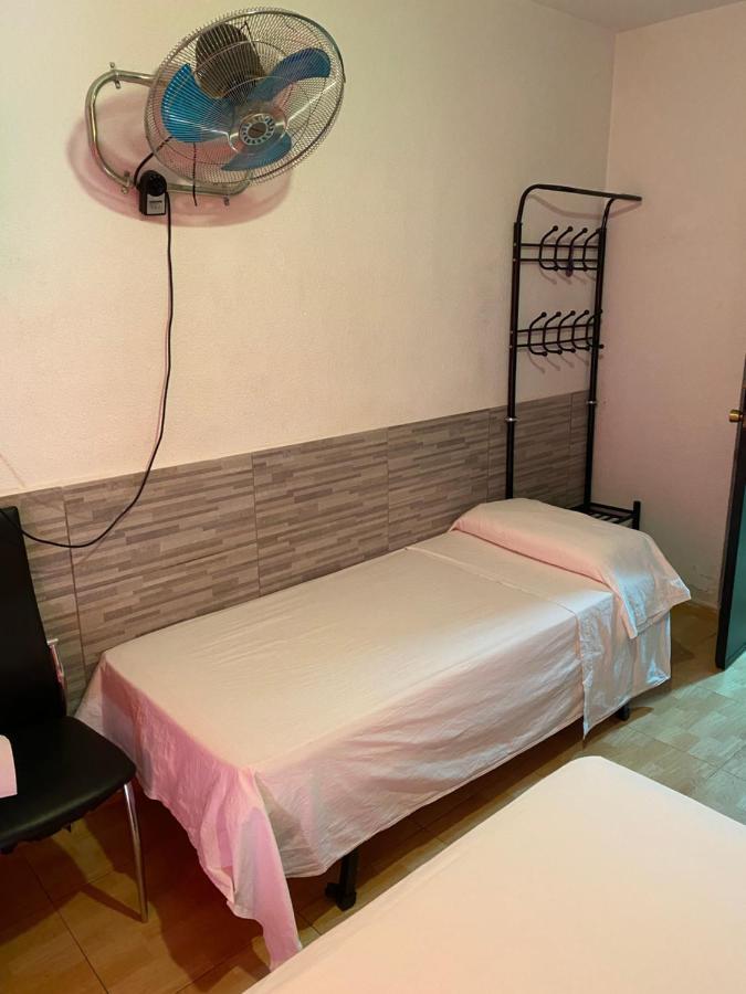 Pension Rosa Benidorm Exterior photo